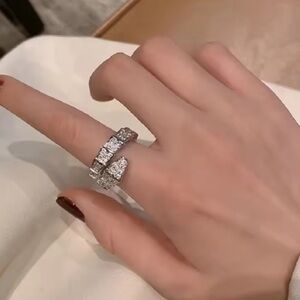 Serpenti Viper Silver Snake Crystal Ring